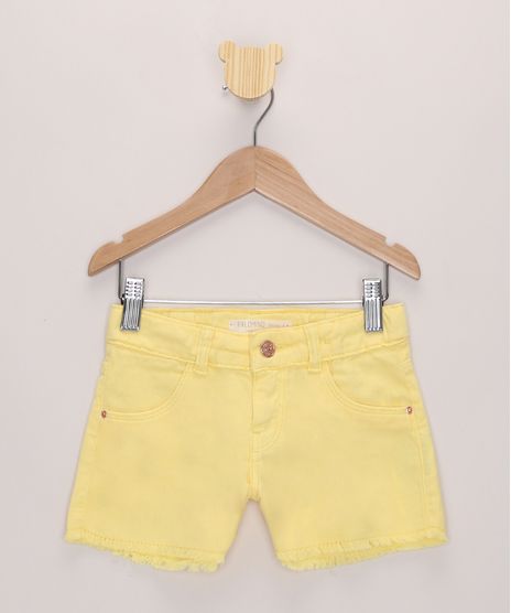 Short-de-Sarja-Infantil-com-Bolsos-e-Barra-Desfiada-Amarelo-9967116-Amarelo_1