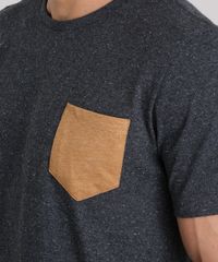 Camiseta-com-Bolso-Contrastante-Cinza-Mescla-Escuro-9047850-Cinza_Mescla_Escuro_4