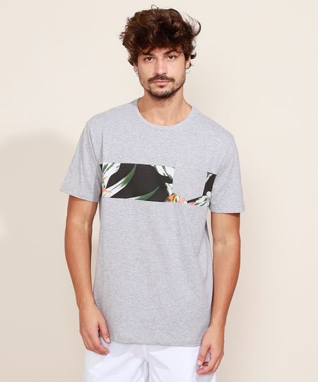 Camiseta-Masculina-Estampada-de-Folhas-Recorte-e-Bolso-Manga-Curta-Gola-Careca-Cinza-Mescla-9970876-Cinza_Mescla_1