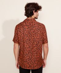 Camisa-Masculina-Estampada-Animal-Print-Onca-Manga-Curta-Gola-Careca-Marrom-9977045-Marrom_2