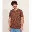 Camiseta-Masculina-Estampada-de-Folhas-Manga-Curta-Gola-Careca-Marrom-9969449-Marrom_1