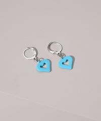 Brinco-Feminino-de-Argola-com-Pingente-de-Coracao-Prateado-9976715-Prateado_1