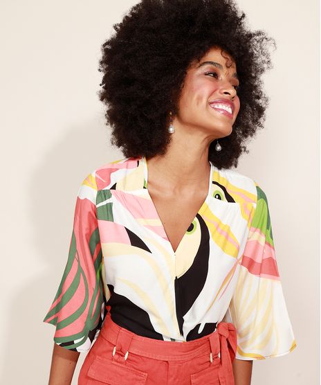 Blusa-Feminina-Estampada-Geometrica-e-Tucano-Manga-3-4-Decote-em-V-com-Transpasse-Multicor-9967559-Multicor_1