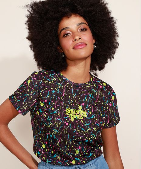 Blusa-Feminina--Stranger-Things--Manga-Curta-Decote-Redondo-Preta-9974581-Preto_1