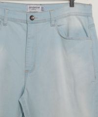 Bermuda-Jeans-Masculina-Reta-com-Bolsos-Azul-Claro-9971842-Azul_Claro_4