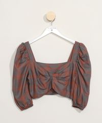 Blusa-Feminina-Mindset-Cropped-Estampada-Xadrez-com-Franzido-Manga-Bufante-Decote-Coracao-Cinza-9979865-Cinza_6