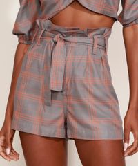 Short-Feminino-Mindset-Clochard-Cintura-Super-Alta-Estampado-Xadrez-com-Faixa-para-Amarrar-Cinza-9979866-Cinza_1