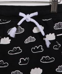 Conjunto-Infantil-de-Camiseta--Sou-Pequeno-Mais-Barulhento--Manga-Curta---Bermuda-de-Moletom---Babador-Bandana-Estampado-Nuvens-Preto-9968248-Preto_6