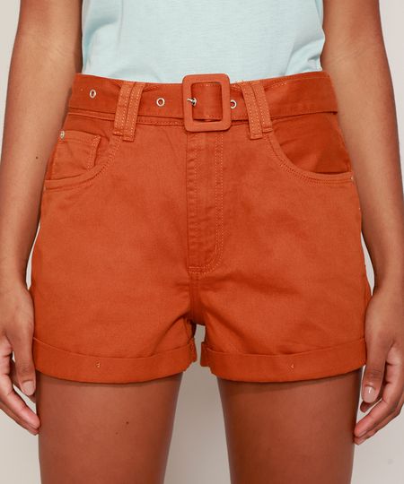Short-de-Sarja-Feminino-Mom-Cintura-Alta-com-Cinto-Barra-Dobrada-Marrom-9978846-Marrom_1