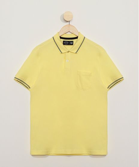 Polo-Masculina-Basica-Comfort-em-Piquet-Manga-Curta-com-Bolso-Amarelo-Claro-9536088-Amarelo_Claro_1