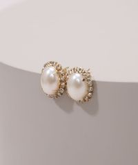 Brinco-Feminino-com-Perola-e-Strass-Dourado-9975265-Dourado_1 Brinco-Feminino-com-Perola-e-Strass-Dourado-9975265-Dourado_1