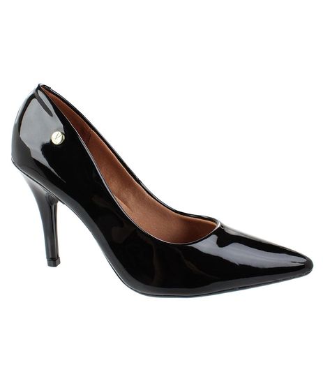 sapato scarpin preto vizzano