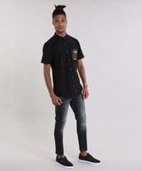 Camisa-com-Bolso-Estampado-Camuflado-Preta-8877185-Preto_3