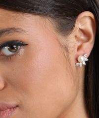 Brinco-com-Strass-Dourado-8970800-Dourado_2