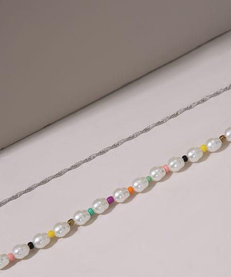 Kit-de-2-Pulseiras-Femininas-com-Perolas-e-Micangas-Multicor-9978559-Multicor_1