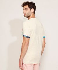 Camiseta-Masculina-com-Bolso-Estampado-Floral-Manga-Curta-Gola-Careca-Off-White-9967151-Off_White_2