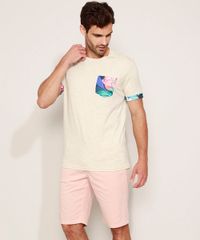 Camiseta-Masculina-com-Bolso-Estampado-Floral-Manga-Curta-Gola-Careca-Off-White-9967151-Off_White_3