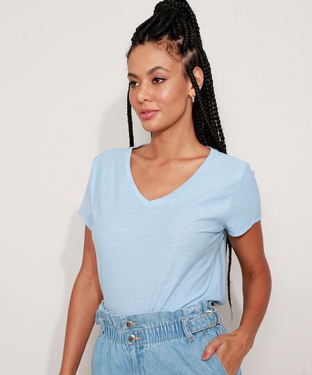 Camiseta-Feminina-Basica-Flame-Manga-Curta-Decote-V-Azul-8525926-Azul_1