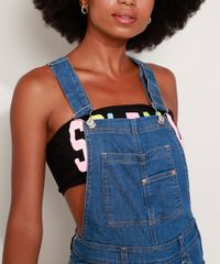 Jardineira-Jeans-Feminina-Reta-com-Barra-Dobrada-Azul-Medio-9972525-Azul_Medio_4