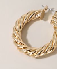Brinco-Feminino-de-Argola-Torcida-Dourado-9962247-Dourado_3