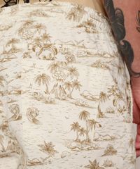 Bermuda-de-Sarja-Masculina-Relaxed-Estampada-de-Ilhas-com-Cordao-Off-White-9963842-Off_White_6