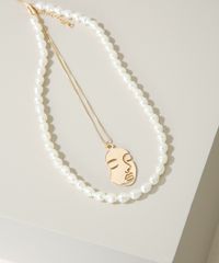 Kit-de-2-Colares-Femininos-de-Perola-com-Pingente-Dourado-9976388-Dourado_3