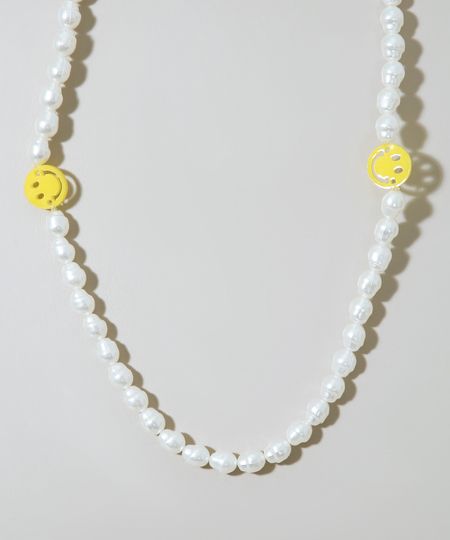 Colar-Feminino-de-Perola-com-Smile-Off-White-9976391-Off_White_1 Colar-Feminino-de-Perola-com-Smile-Off-White-9976391-Off_White_1