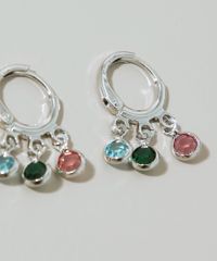 Brinco-Feminino-de-Argola-Pequena-com-Pingente-de-Pedras-Prateado-9976401-Prateado_2
