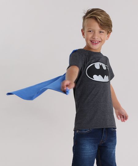 Camiseta-Batman-com-Capa-Chumbo-9041186-Chumbo_1 Camiseta-Batman-com-Capa-Chumbo-9041186-Chumbo_1