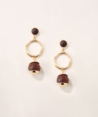 Brinco-Feminino-Alongado-com-Pingente-em-Madeira-Dourado-9963602-Dourado_2