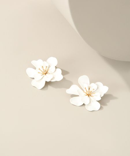 Brinco-Feminino-de-Flor-Branco-9962240-Branco_1