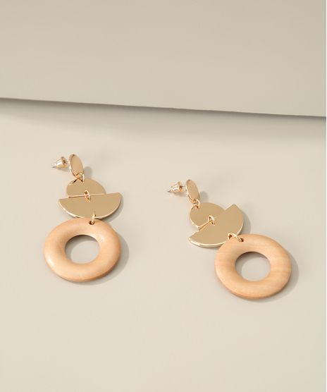 Brinco-Feminino-Alongado-com-Pingente-em-Madeira-Dourado-9963601-Dourado_1