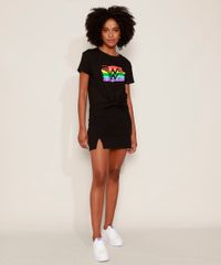 Camiseta-Feminina-Pride-Mulher-Maravilha-com-No-Manga-Curta-Decote-Redondo-Preta-9972624-Preto_3