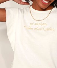 Blusa-Feminina-com-Bordado--Pe-na-Areia--e-Babado-na-Manga-Decote-Redondo-Off-White-9975887-Off_White_5