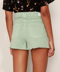 Short-de-Sarja-Feminino-Mom-Cintura-Alta-Destroyed-com-Barra-Desfiada-Verde-Claro-9977017-Verde_Claro_2