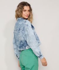 Jaqueta-Jeans-Feminina-Cropped-Marmorizada-com-Bolsos-Manga-Bufante-Azul-Claro-9981721-Azul_Claro_4