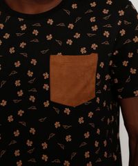 Camiseta-Masculina-Estampada-Floral-com-Bolso-em-Suede-Manga-Curta-Gola-Careca-Preta-9966703-Preto_2