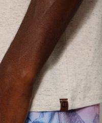 Camiseta-Masculina--Where-Anything-Grows--Manga-Curta-Gola-Careca-Off-White-9977473-Off_White_5 Camiseta-Masculina--Where-Anything-Grows--Manga-Curta-Gola-Careca-Off-White-9977473-Off_White_5