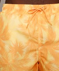 Short-Masculino-Estampado-de-Coqueiros-com-Cordao-e-Bolsos-Amarelo-9980284-Amarelo_4