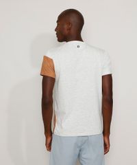 Camiseta-Masculina-Slim-com-Recorte-em-Suede-Manga-Curta-Gola-Careca-Cinza-Mescla-Claro-9970525-Cinza_Mescla_Claro_4