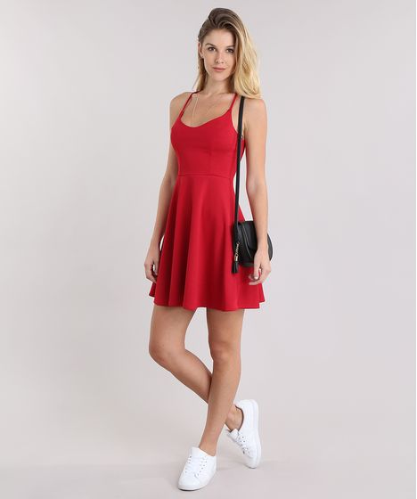 vestido evase vermelho