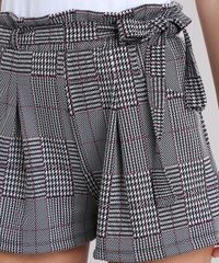 Short-Clochard-Estampado-Xadrez-Preto-9046750-Preto_4