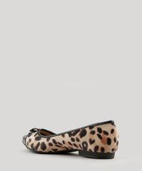 Sapatilha-Bico-Fino-Beira-Rio-Animal-Print-com-Verniz-Bege-9097659-Bege_3