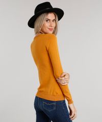 Sueter-Feminino-em-Trico-Manga-Longa-Gola-Redonda-Amarelo-Escuro-8840349-Amarelo_Escuro_2