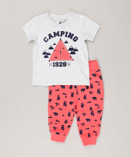 Conjunto-Infantil-com-Camiseta-Interativa-Manga-Curta--Camping--Cinza-Mescla-Claro---Calca-em-Moletom-Estampada-de-Ursos-Vermelha-8786850-Vermelho_1 Conjunto-Infantil-com-Camiseta-Interativa-Manga-Curta--Camping--Cinza-Mescla-Claro---Calca-em-Moletom-Estampada-de-Ursos-Vermelha-8786850-Vermelho_1