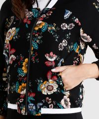 Jaqueta-Feminina-Bomber-Estampada-Floral-Manga-Longa-Gola-V-Preta-8881641-Preto_4