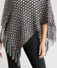 Poncho-Feminino-em-Trico-com-Franjas-Chumbo-8482125-Chumbo_4