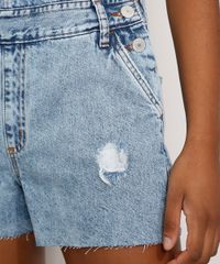 Jardineira-Jeans-Feminina-Relaxed-Marmorizada-com-Rasgos-e-Barra-a-Fio-Azul-Claro-9980401-Azul_Claro_4