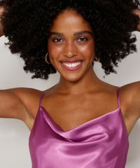 Vestido-Slip-Dress-Feminino-Curto-Acetinado-Alca-Fina-Decote-Degage-Rosa-9982824-Rosa_5