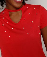 Camiseta-Feminina-Basica-Choker-com-Perolas-Manga-Curta-Vermelha-9973887-Vermelho_4